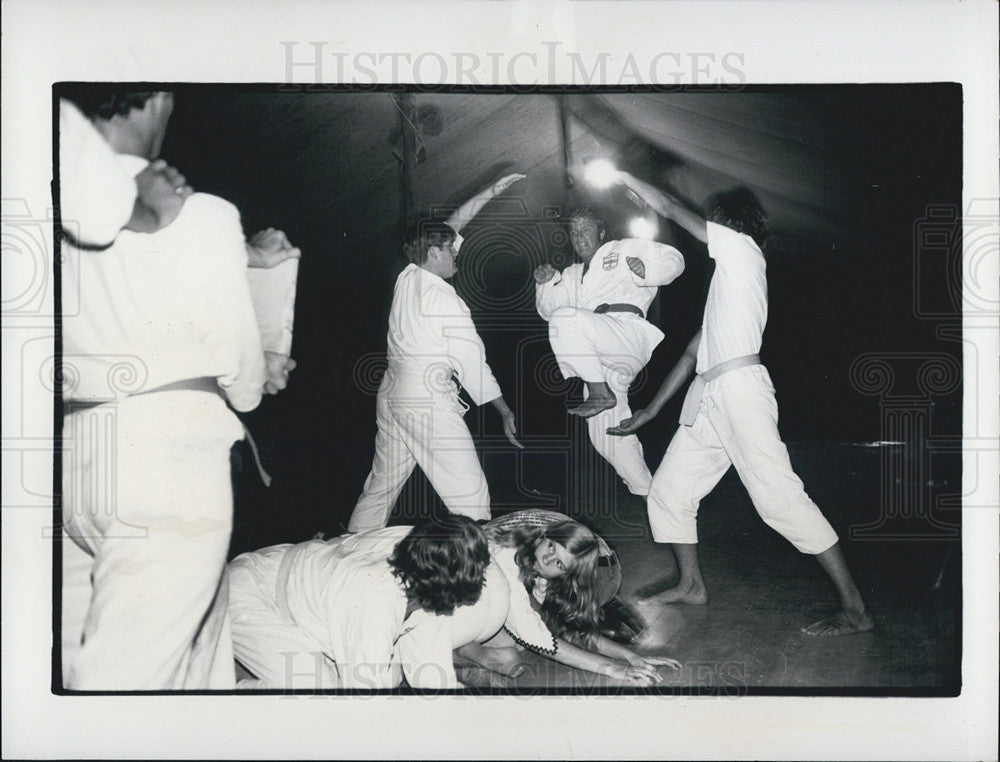 1975 Press Photo David Seijas/Martial Arts - Historic Images