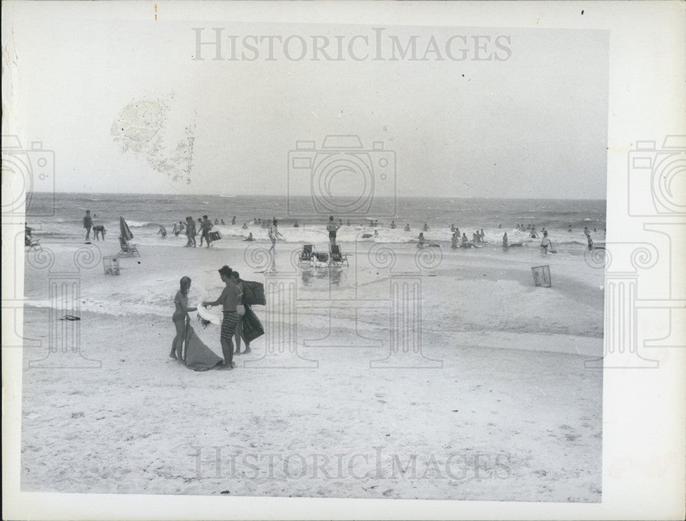 1969 Press Photo Clearwater Beach Awaiting Hurricane Camille - Historic Images