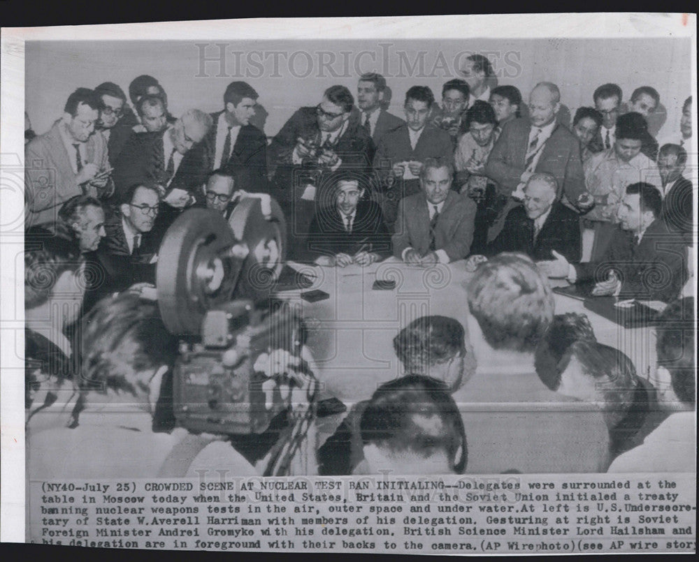 1963 Press Photo Press conference at Britain, Russia &amp; US treaty ban on Nuclear testing - Historic Images