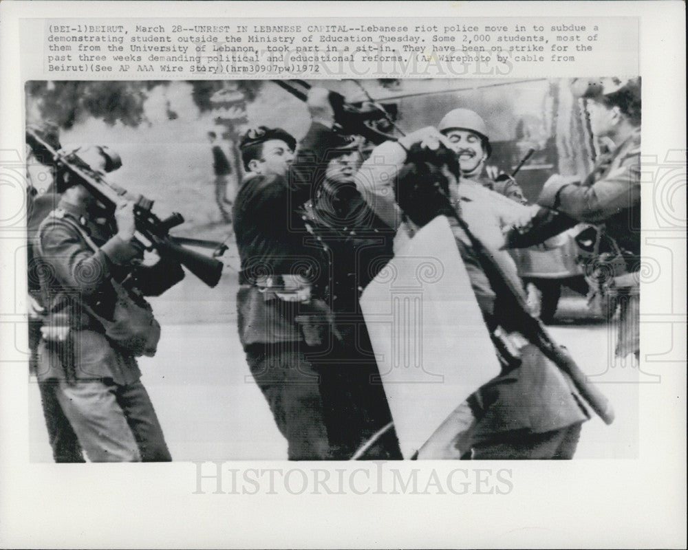 1972 Press Photo Lebanese Riot Police to Subdue Demonstrating Student - Historic Images