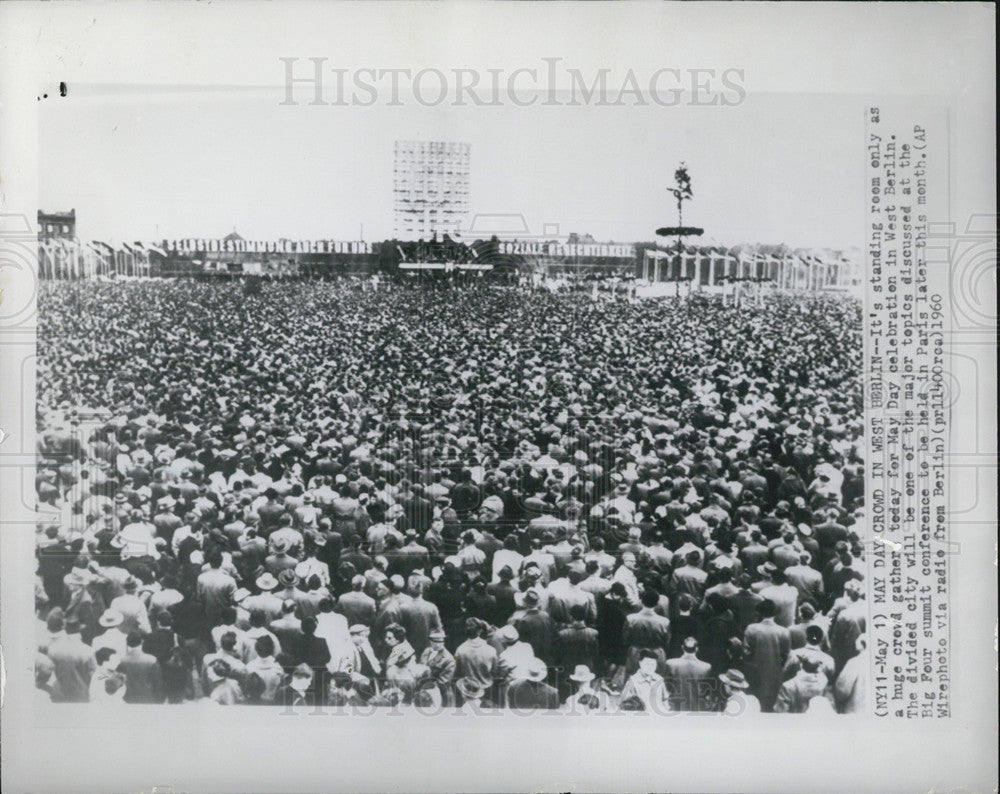 1960 Press Photo May Day Celebration ion West Berlin - Historic Images