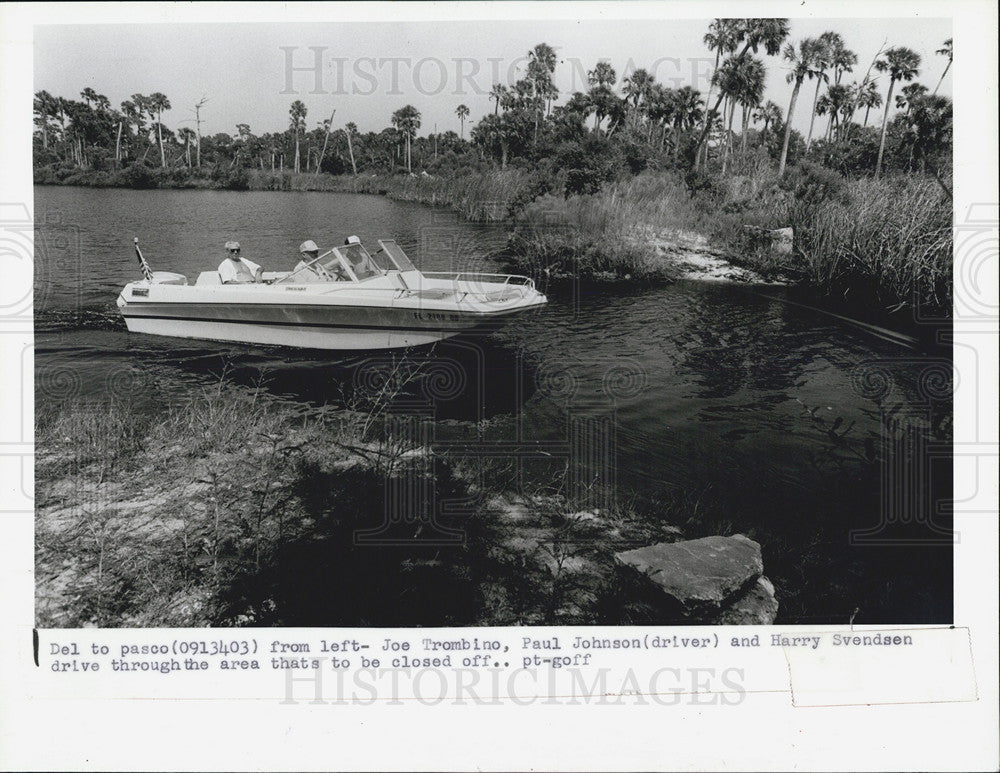 1984 Press Photo Boaters Enter Channel From lake To Anclote River - Historic Images