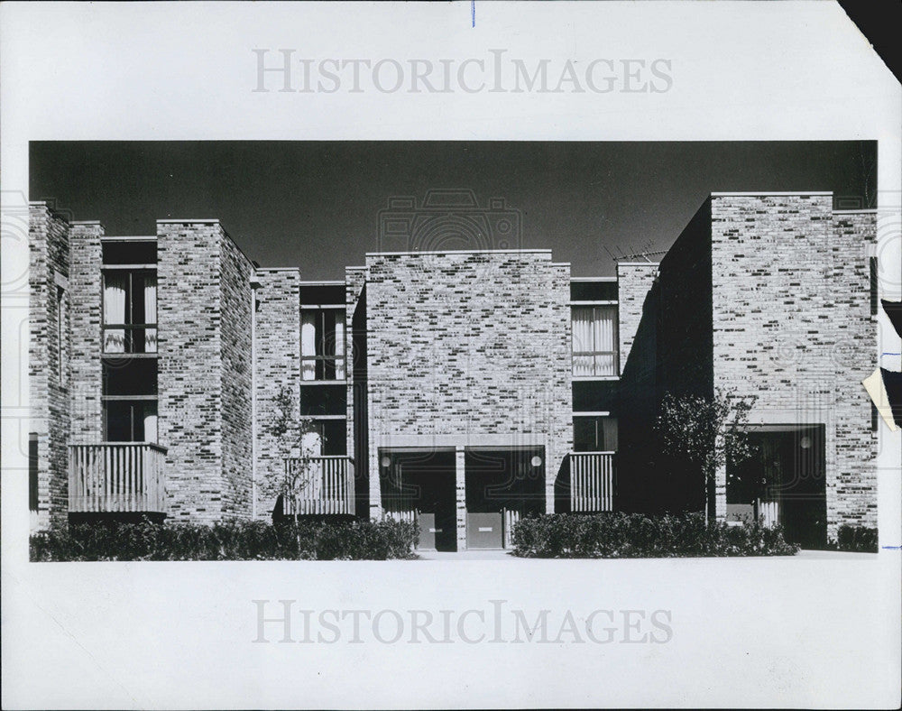 1971 Press Photo Pepper Construction Co started on Walden Community in Schaumburg - Historic Images