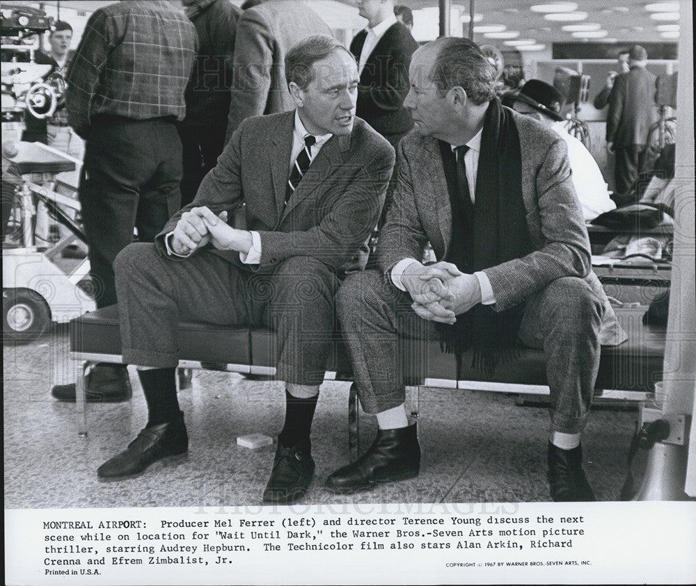 1967 Press Photo Mel Ferrer Producer Terence Young Director Wait Until Dark - Historic Images