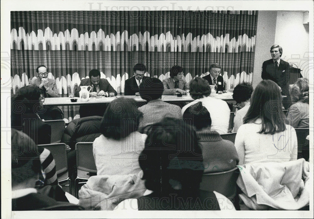 1979 Press Photo Scene from seminar for aspiring minority students of journalism - Historic Images