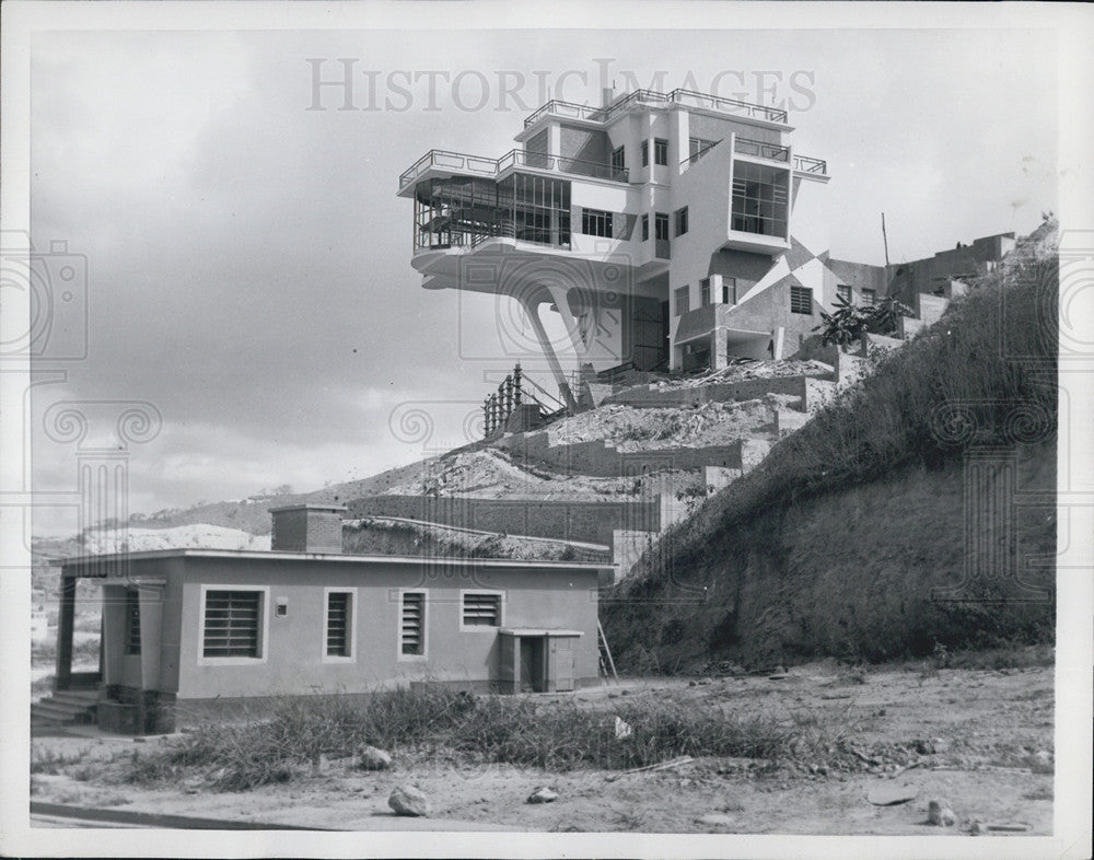 1954 Press Photo Caracas venezuela House that Jack Built - Historic Images