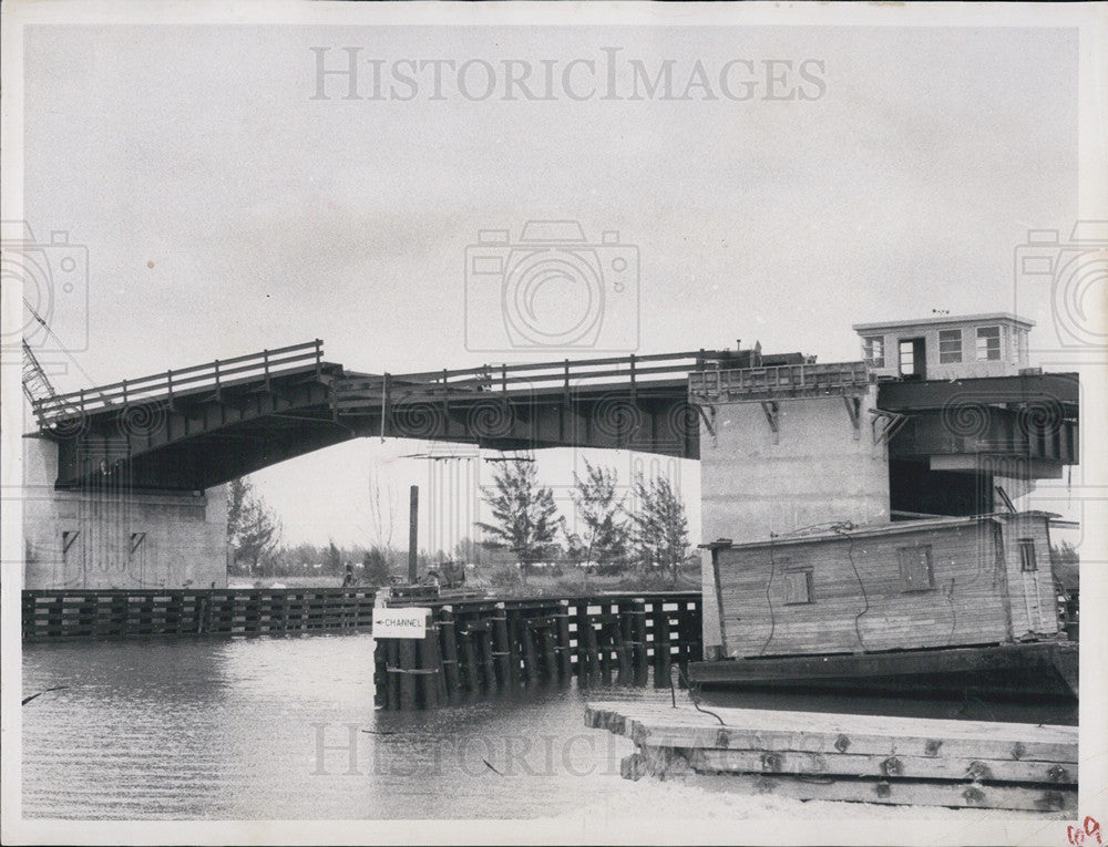 1958 Press Photo Indian Rocks Bridge - Historic Images