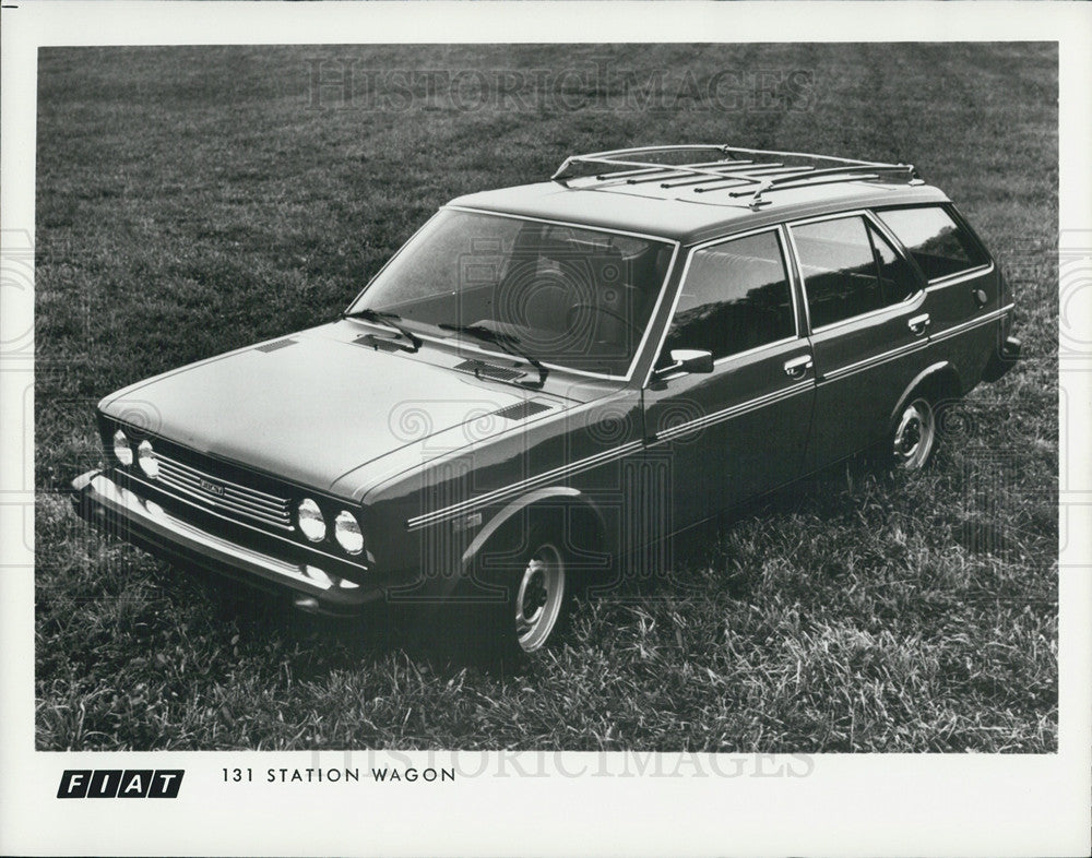 1976 Press Photo Fiat 131 Station wagon - Historic Images