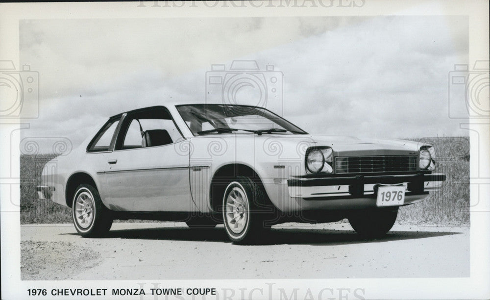 1976 Press Photo 1976 Chevrolet Monza Towne Coupe - Historic Images