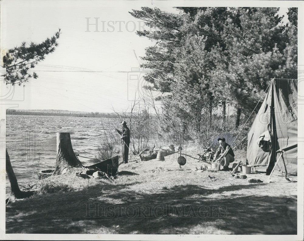 1959 Press Photo Wisonsin Lake Shore, Fishing - Historic Images