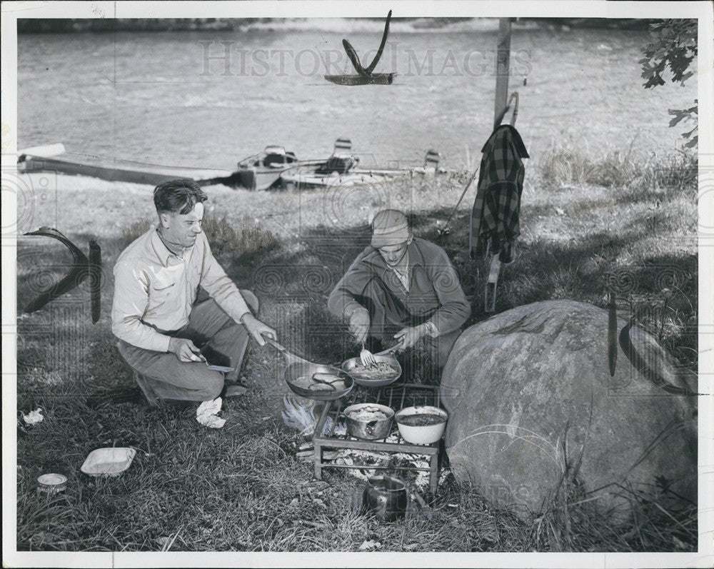 1958 Press Photo Camping, Fishing Wisconsin - Historic Images