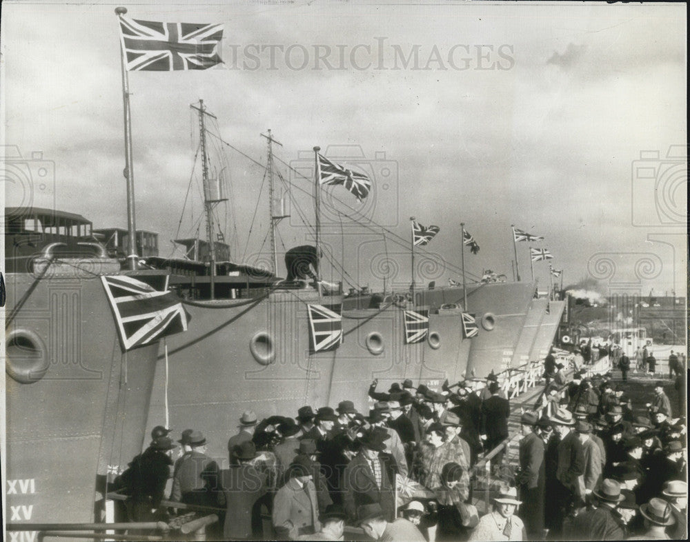 1941 Press Photo Canadian-Built Vessels, Christening Ceremonies - Historic Images