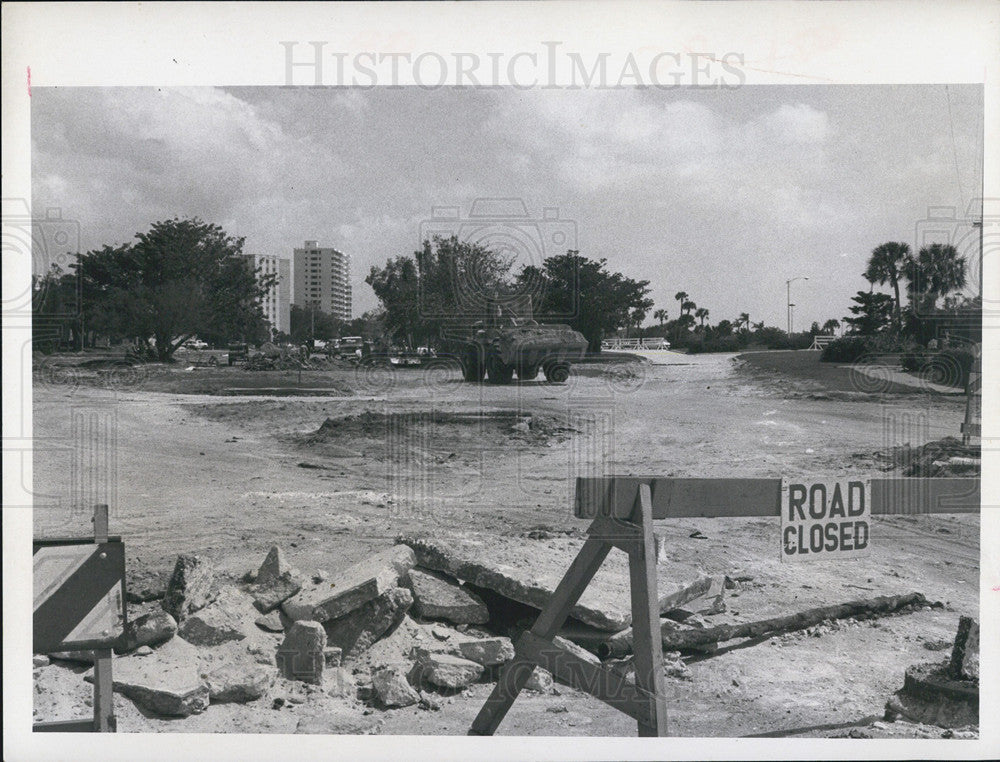 1969 Press Photo Sarasota&#39;s Gulfstream Ave widening between Strawberry and Park - Historic Images