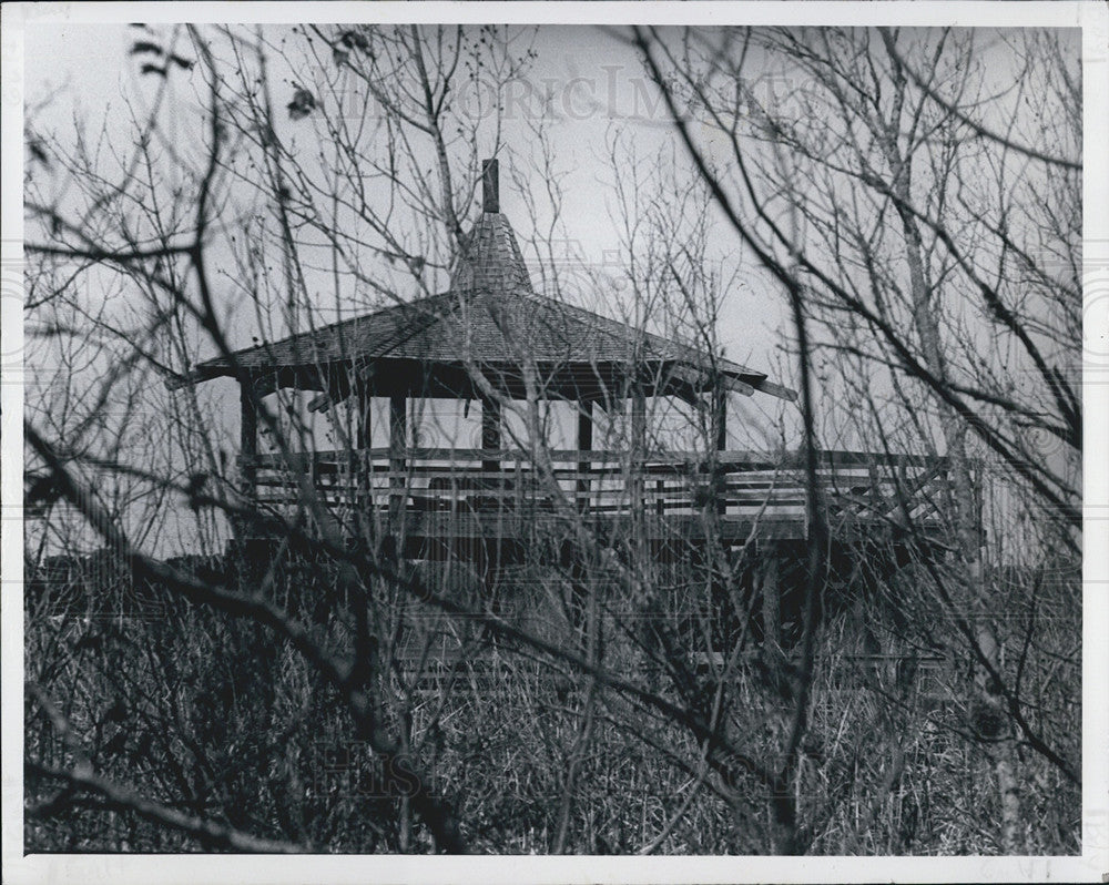 1981 Press Photo Wooden gazeobo sawgrass lake park - Historic Images