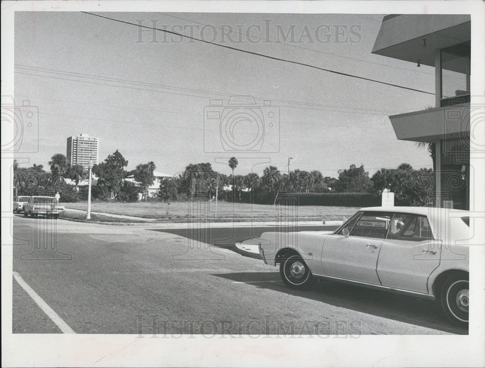 1967 Press Photo Property, Rezoning Controversy - Historic Images