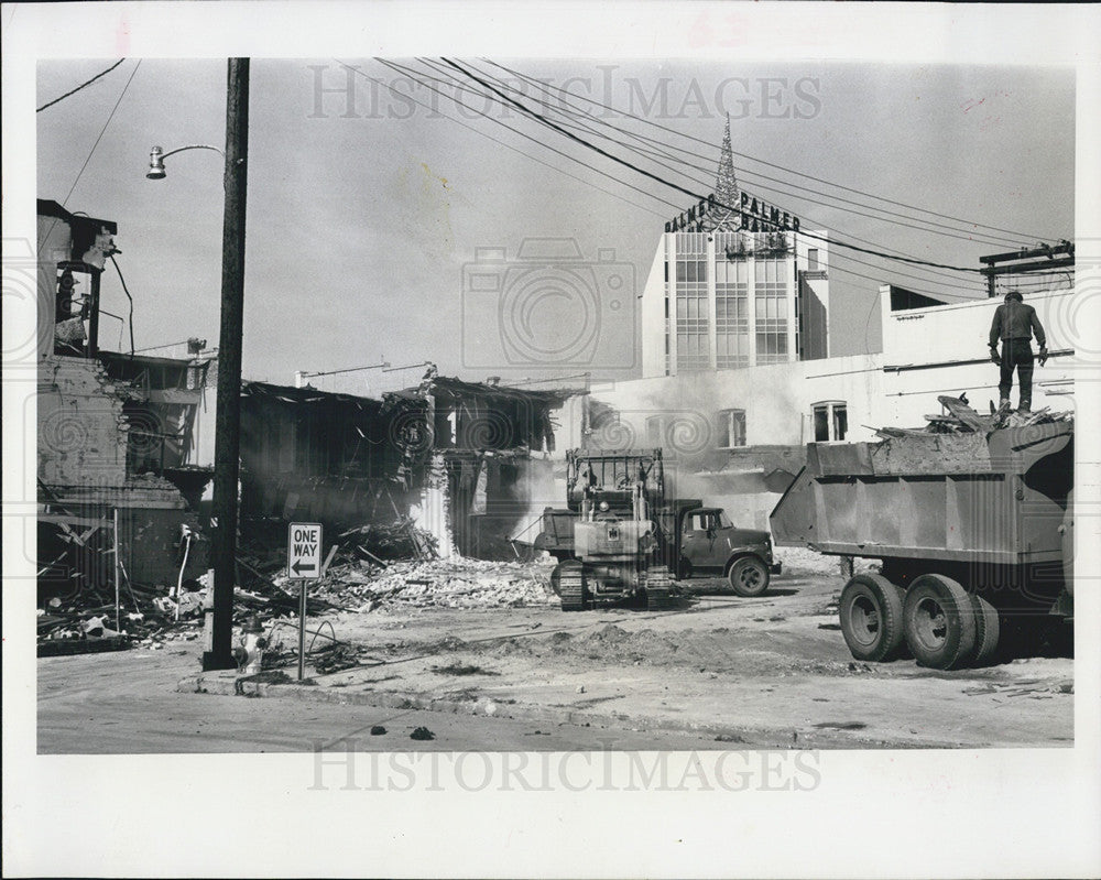 1964 Press Photo Sarasota Buildings Torn Down To Build New Parking Structure - Historic Images