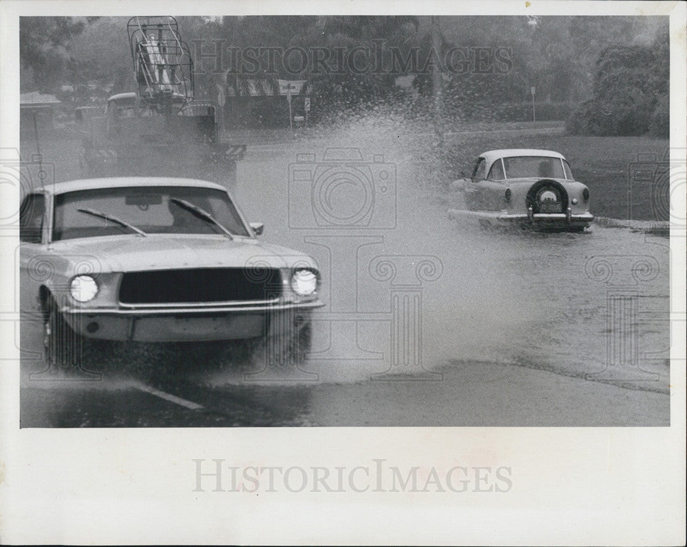 1968 Press Photo Flooded Roads/St. Petersburg Florida - Historic Images