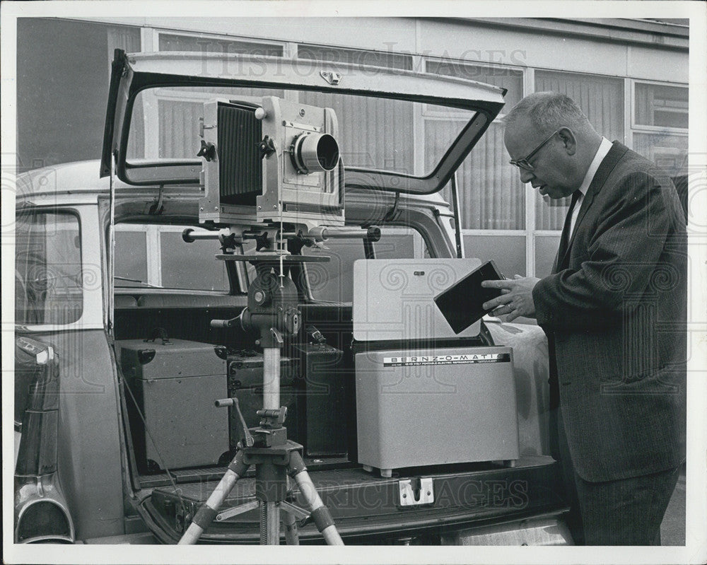 1973 Press Photo New Film Refrigerator. - Historic Images