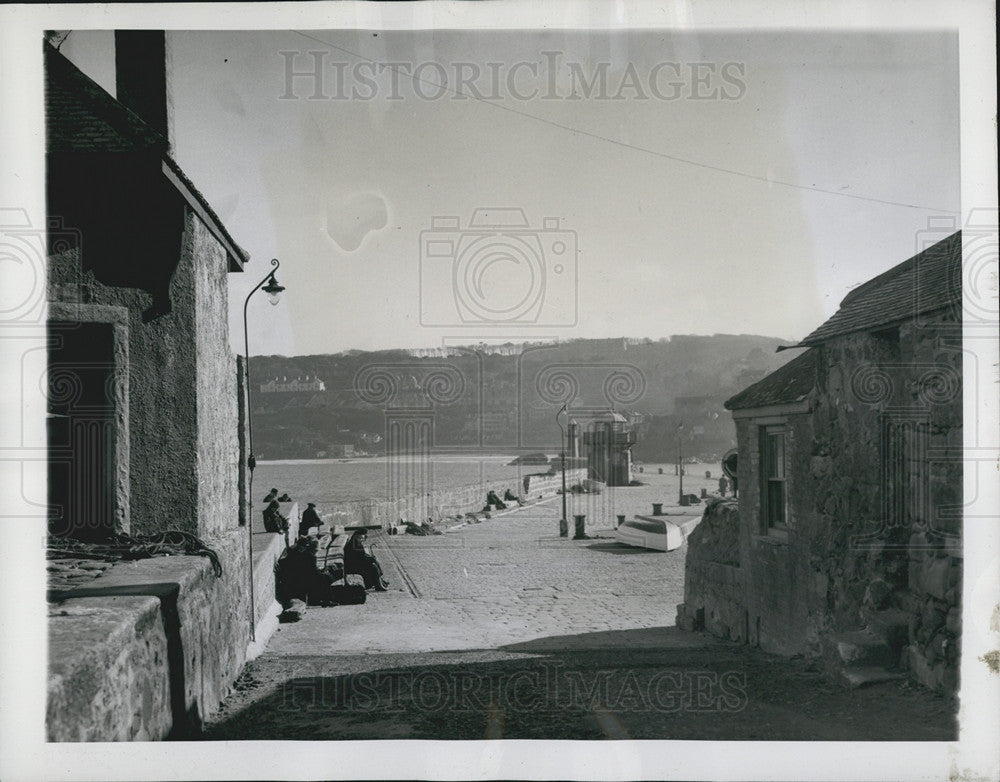 1945 Press Photo of the quaint fishing town of St. Ives, England - Historic Images