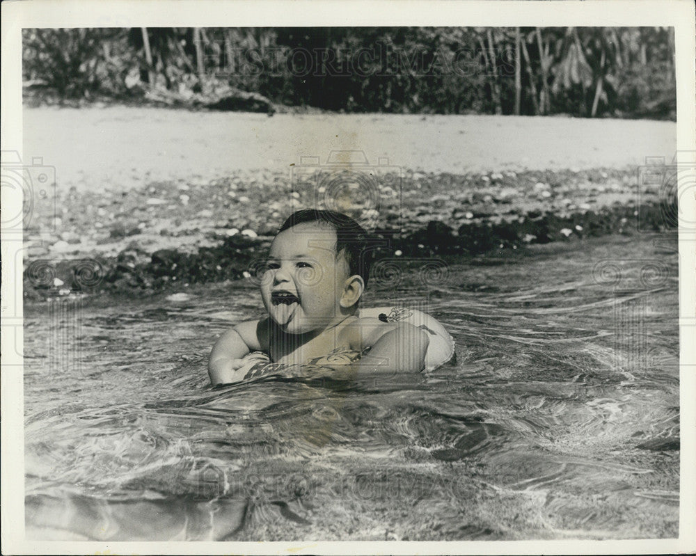 1965 Press Photo Tahiti - Historic Images