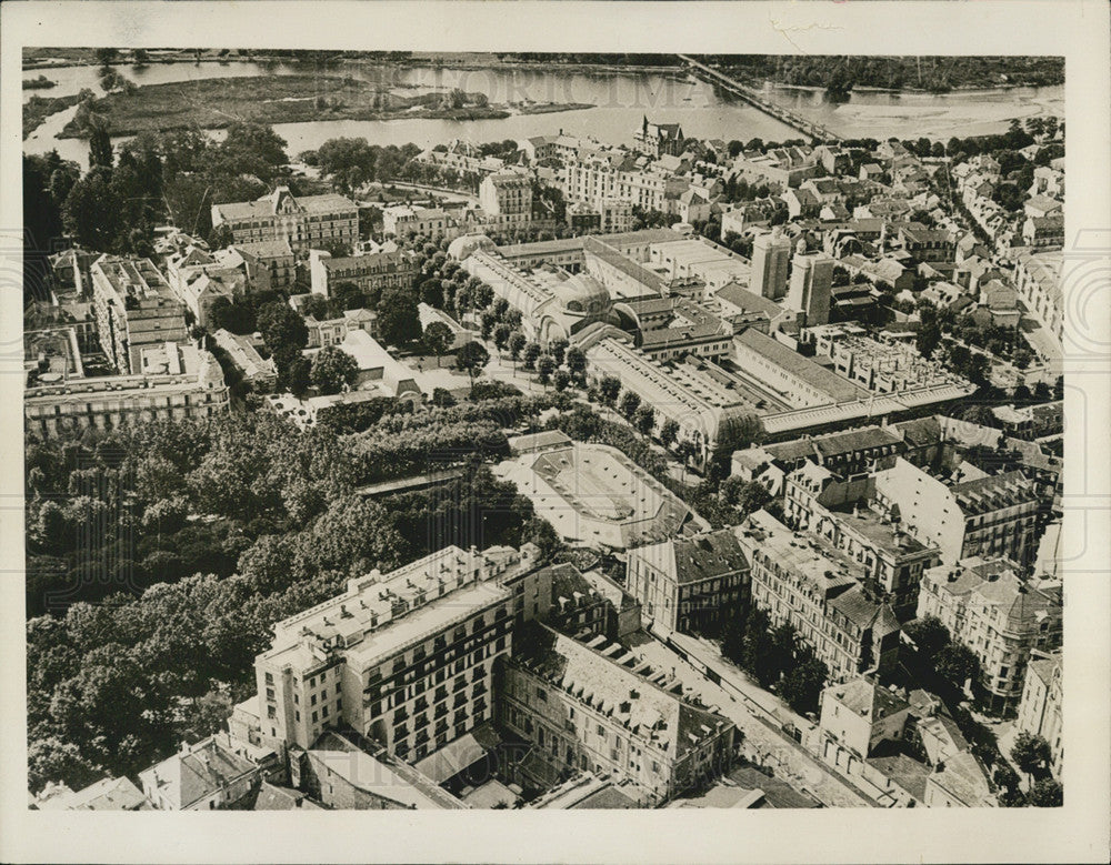 1940 Press Photo French Bordeaux Government had arrived Clermont Ferrand - Historic Images