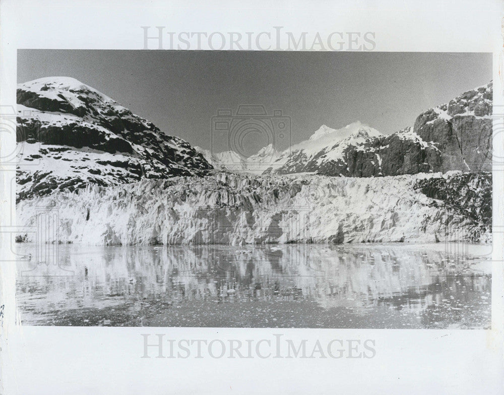 1979 Press Photo Margerie Glacier in Glacier Bay National Monument, Alaska - Historic Images