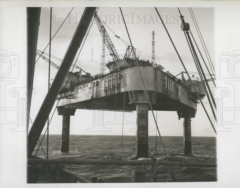 Press Photo First Radar Platform In Atlantic Ocean Construction Off Cape Cod - Historic Images