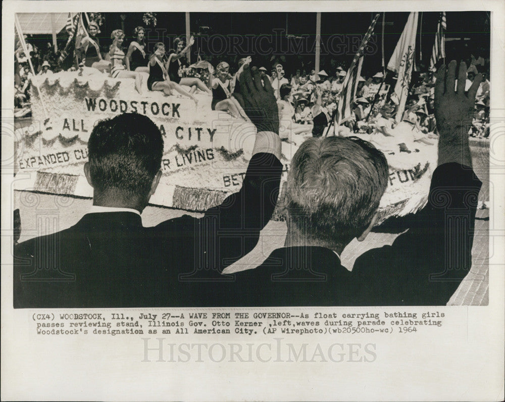 1964 Press Photo Parade Illinois Governor Otto Kerner Waving as Float Passes - Historic Images