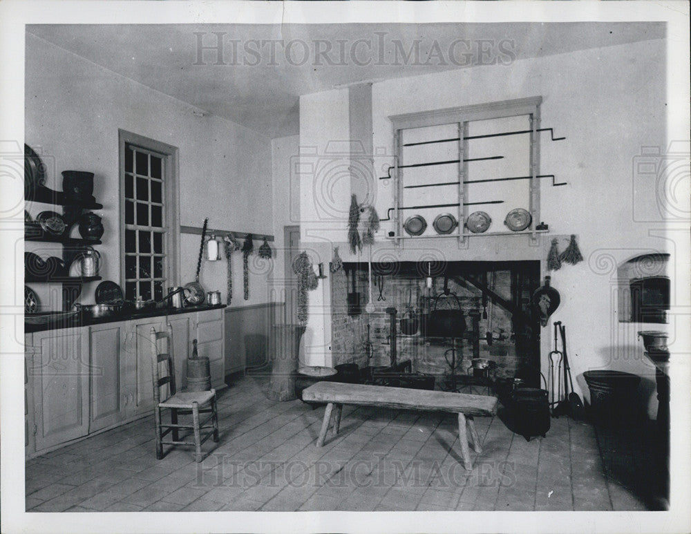 1947 Press Photo Kitchen George Washington Mount Vernon Virginia Home - Historic Images