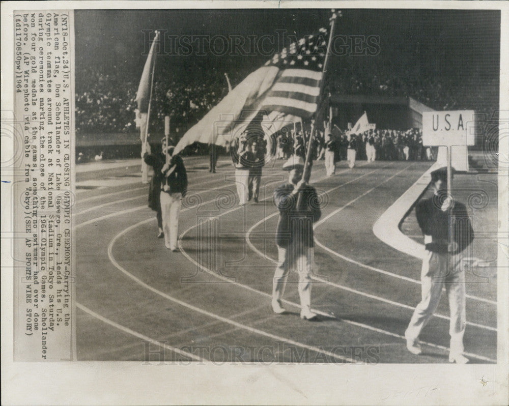 1964 Press Photo American flag Don Schollander U.S. Olympic teammates National - Historic Images