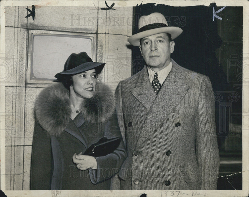1937 Press Photo General Douglas MacArthur/Wife Jean Marie Faircloth - Historic Images