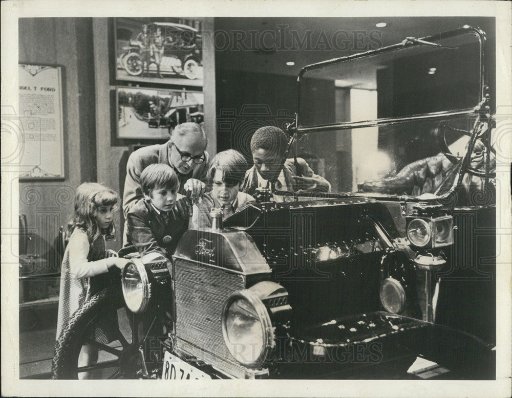 1972 Press Photo Dr Daniel Boorstin, Smithsonian Institute, History, Technology - Historic Images