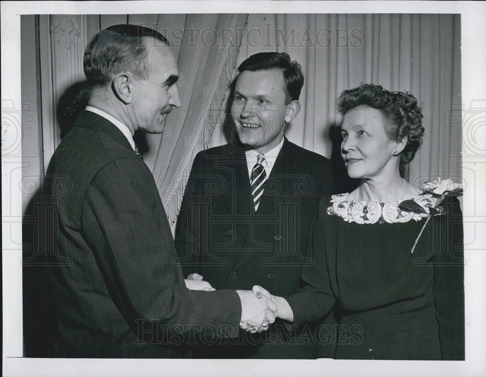 Senator Wayne Morse Greets Edith And Philip Willkie New York 1947 ...