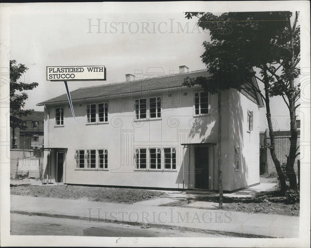 1946 Press Photo Finished Model Home Exterior Chicago - Historic Images