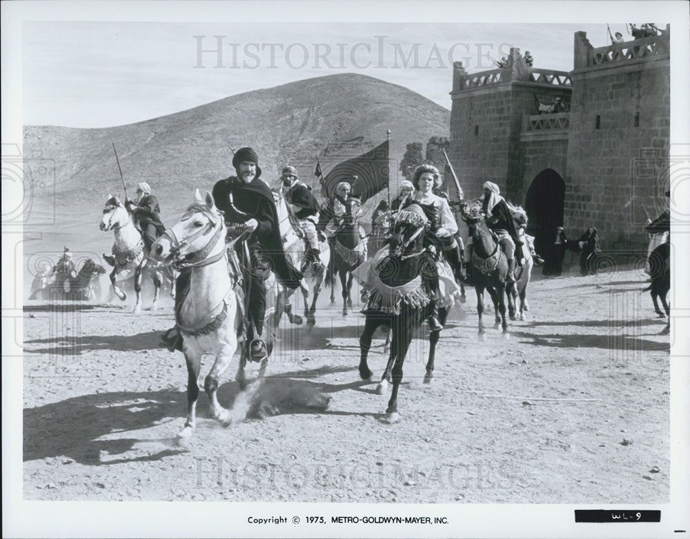 1975 Press Photo Scene Film The Wind And Lion MGM - Historic Images