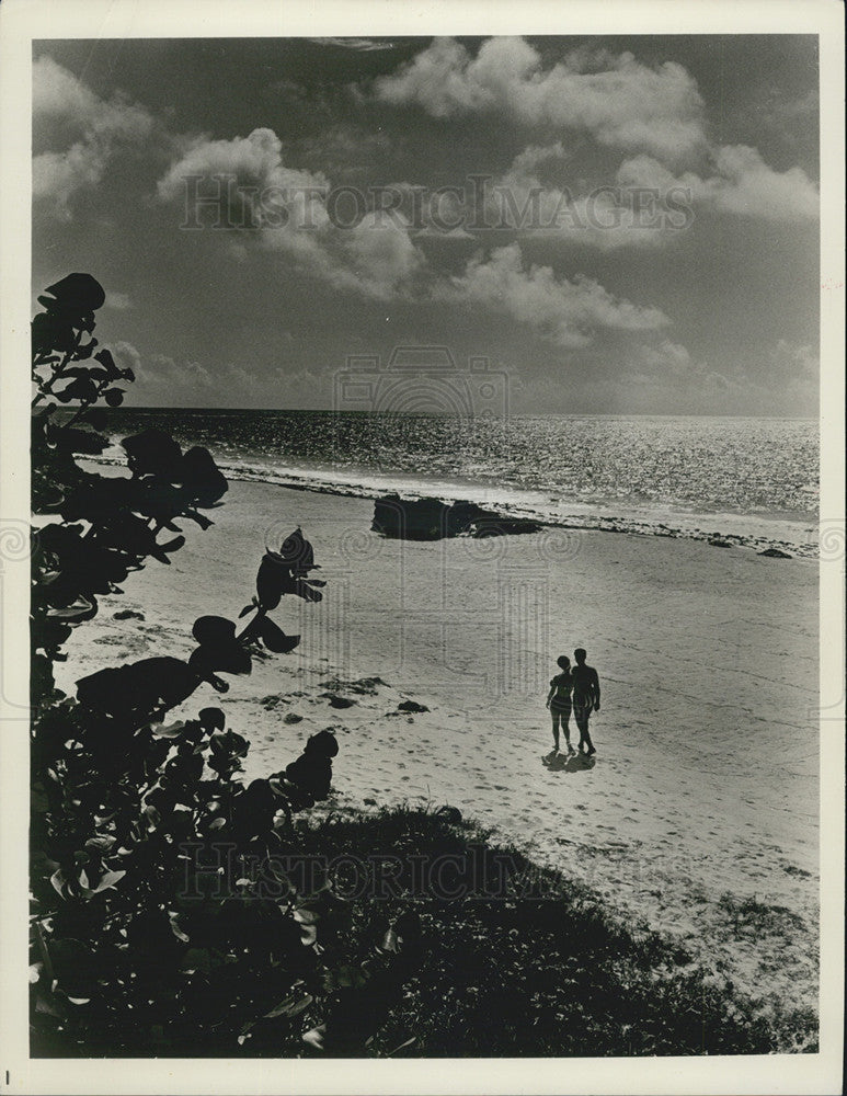 1963 Press Photo Bermuda Elbow Beach Surf Club - Historic Images