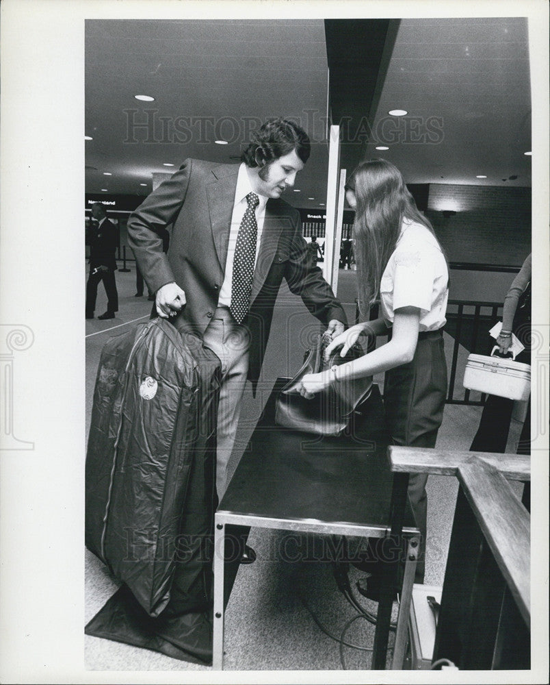 1973 Press Photo Tampa International Airport Precautions - Historic Images