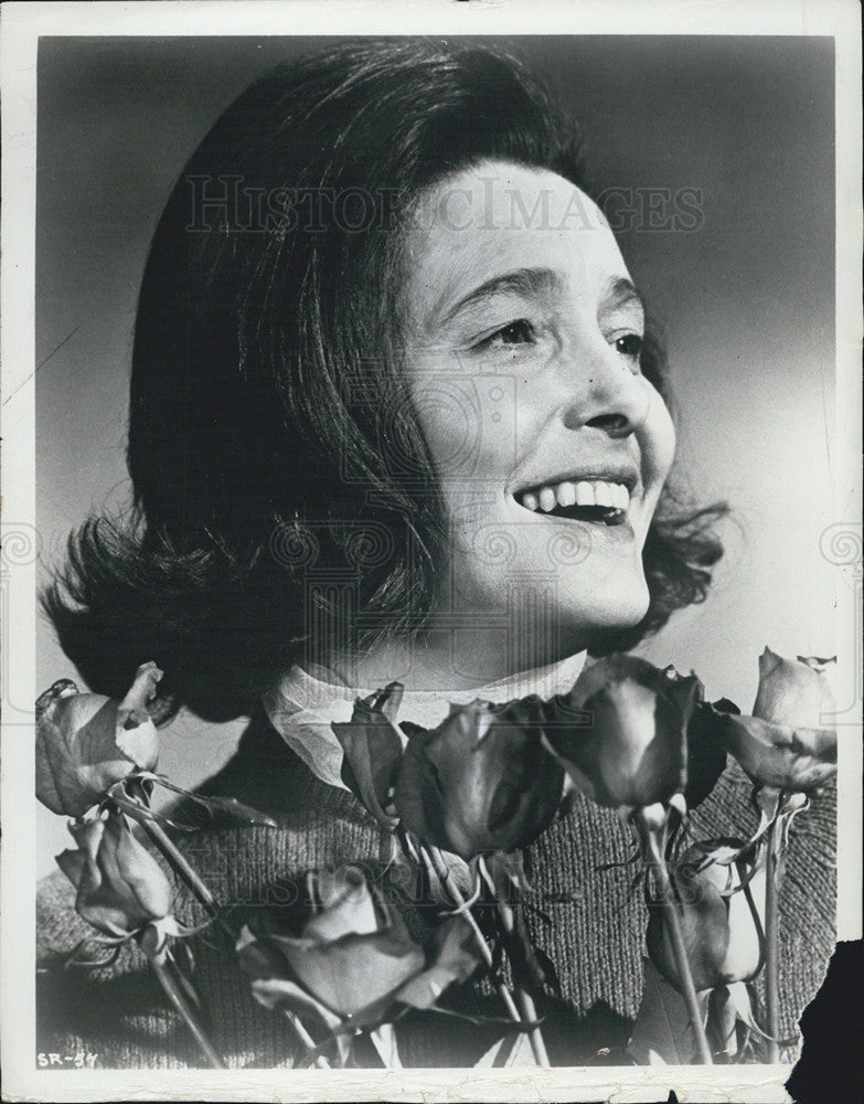 1971 Press Photo 1977 Press Photo Actress Patricia Neal - Historic Images