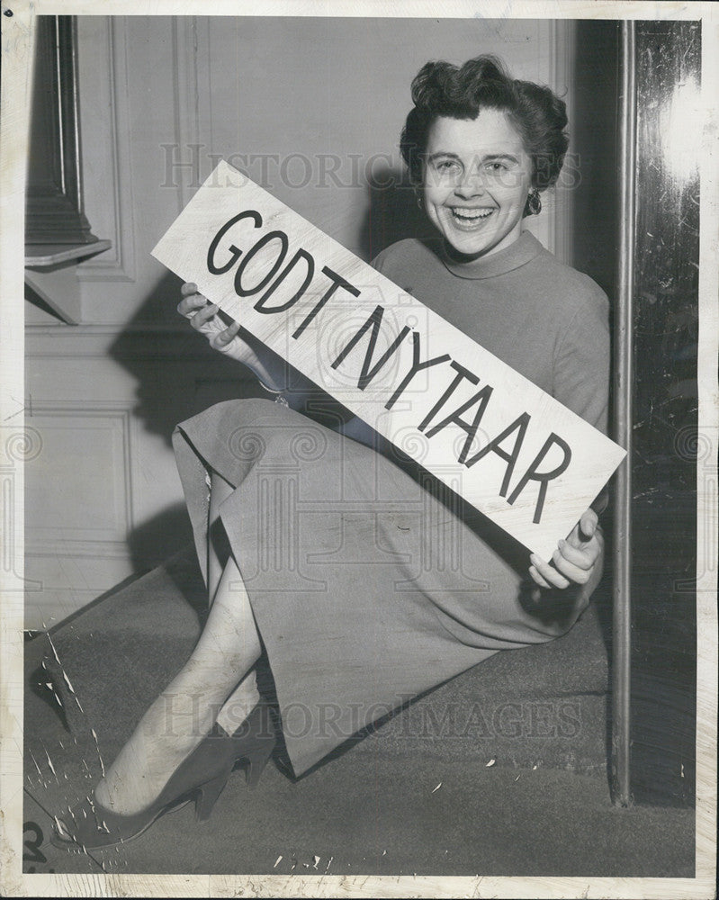 1955 Press Photo Karen Neilsen, Danish Consul General's Office Secretary - Historic Images
