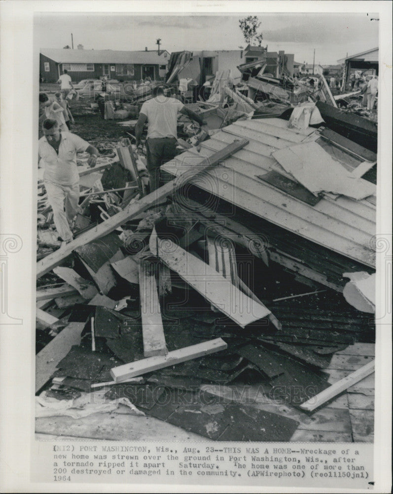 1964 Press Photo Debris From Home In Port Washington After Tornado Destroyed It - Historic Images