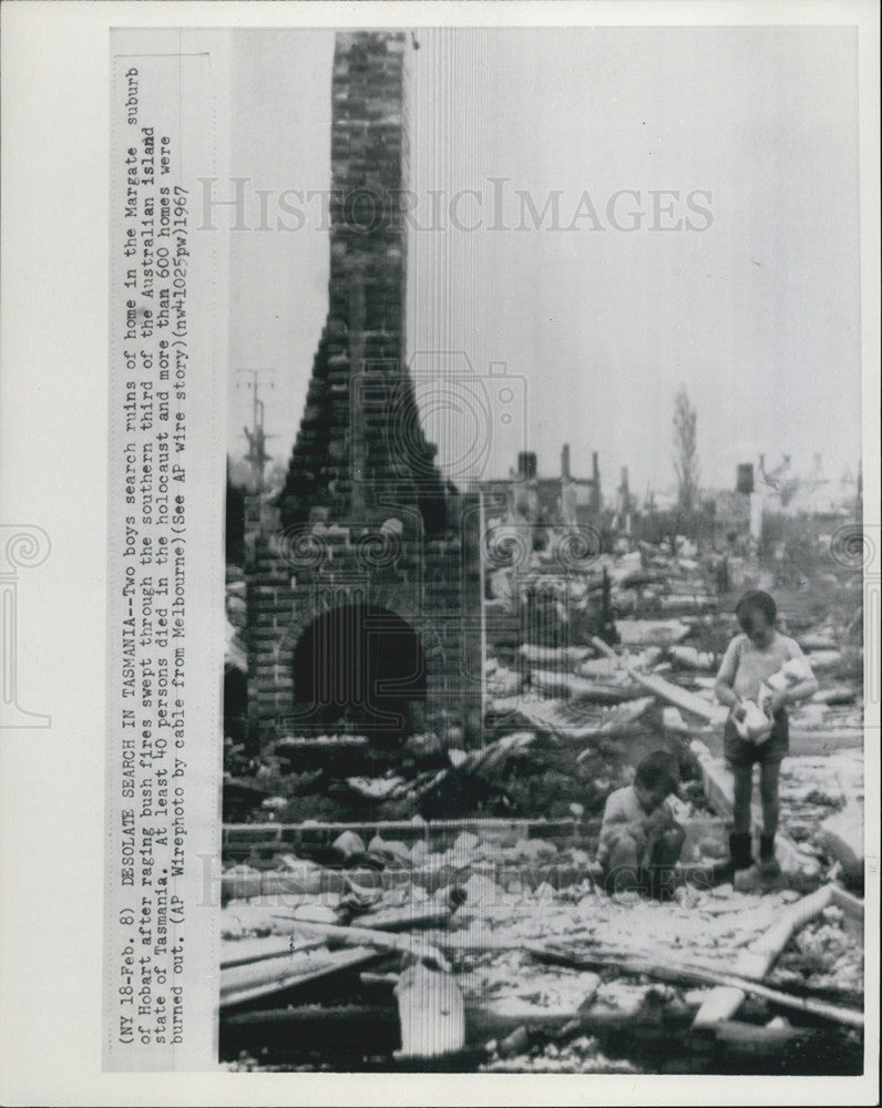 1967 Press Photo Margate, Hobart, Tasmania, Fire - Historic Images