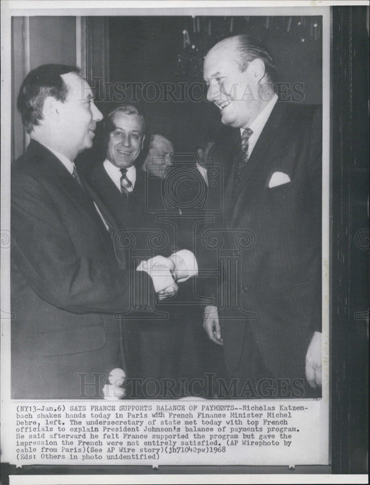 1968 Press Photo Nicholas Katzenbach Paris Michel Debre - Historic Images