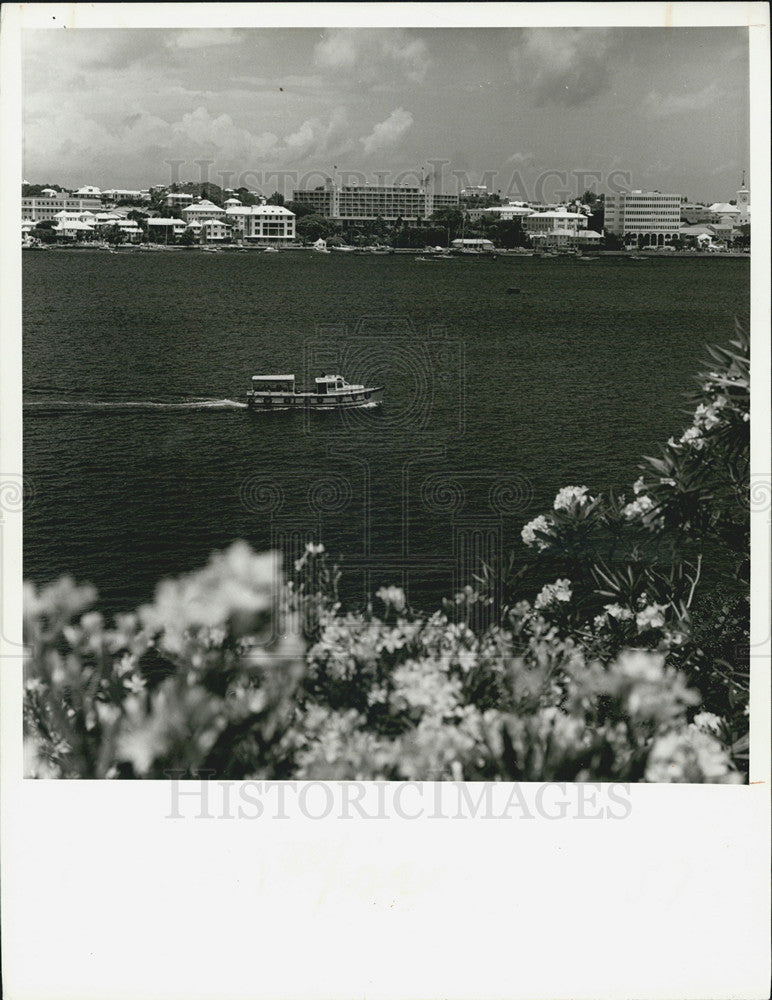 1975 Press Photo Bermuda Ferry Boat Hamilton Harbour Great Sound - Historic Images