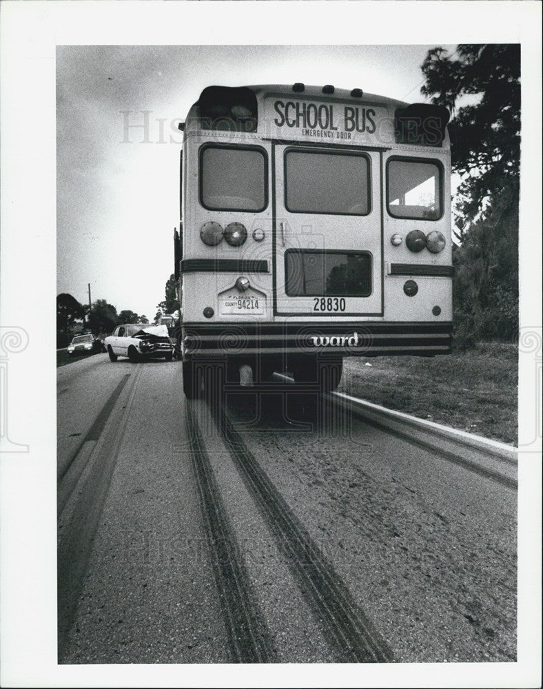 1989 Press Photo School Bus Rear View Pinellas County - Historic Images