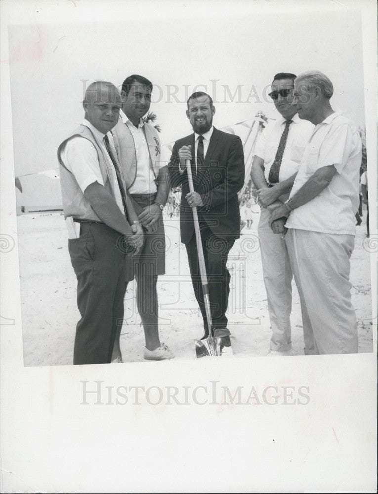 1967 Press Photo Park Dedication, Sam Hardee, Hugh Leach, Richard Turner - Historic Images