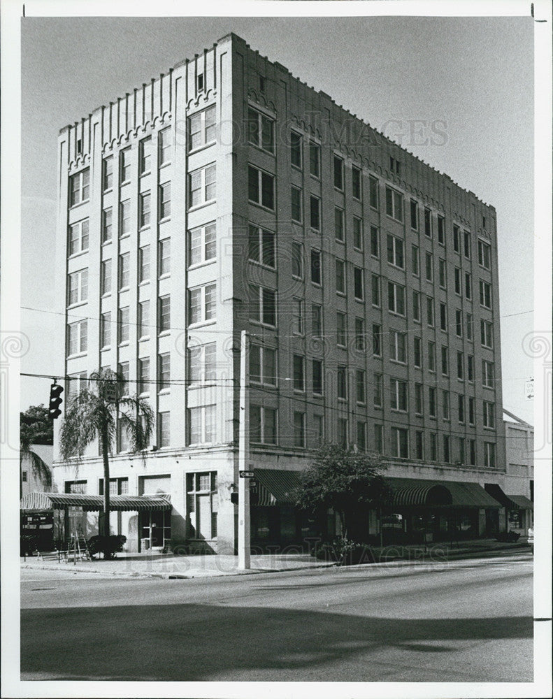 1990 Press Photo Pennsylvania Hotel Building Exterior In St. Petersburg Florida - Historic Images