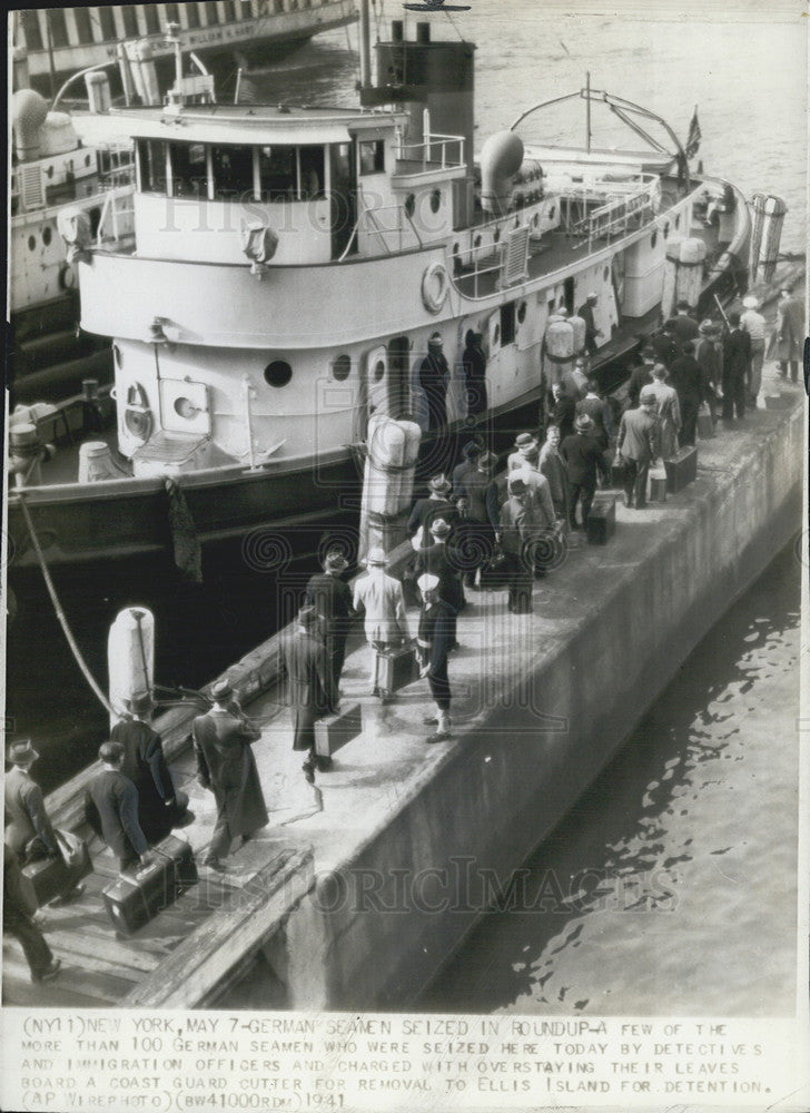 1941 Press Photo German Seamen Captured Attempting To Enter America - Historic Images