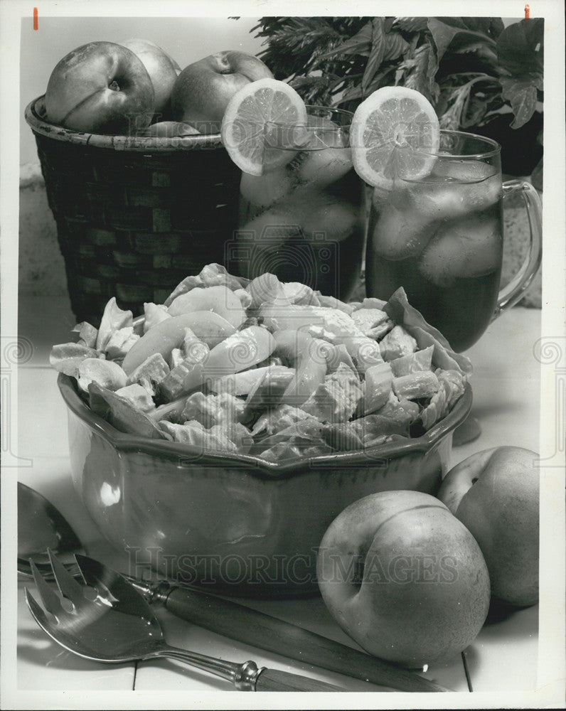 1974 Press Photo Fresh Nectarine And Turkey Salad - Historic Images