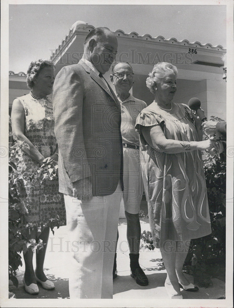 1965 Press Photo Mr. &amp; Mrs. W. S. Morris, parents of astronaut Maj. Gen. Edward - Historic Images