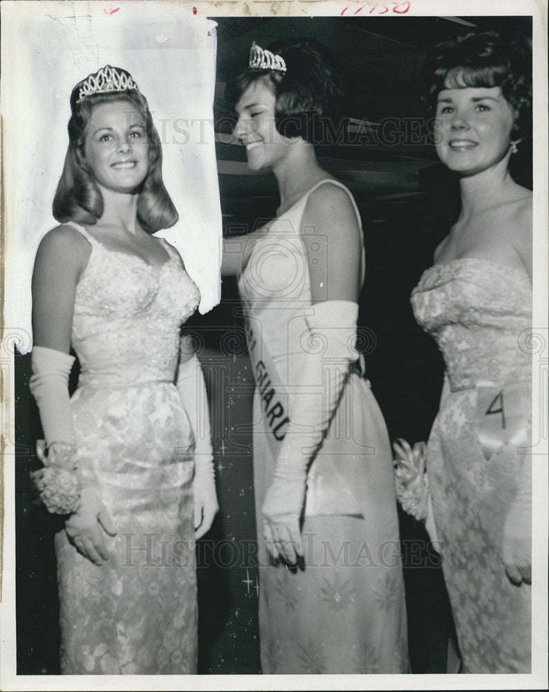 1966 Press Photo National Guard St. Petersburg Ball - Historic Images